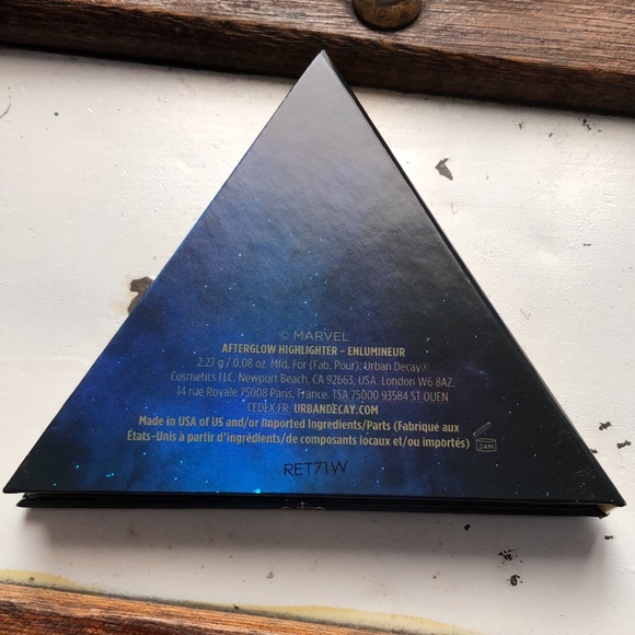 New Urban Decay Eternals Afterglow Highlighter in shade Uni-Mind (.08 oz) - Picture 3 of 4